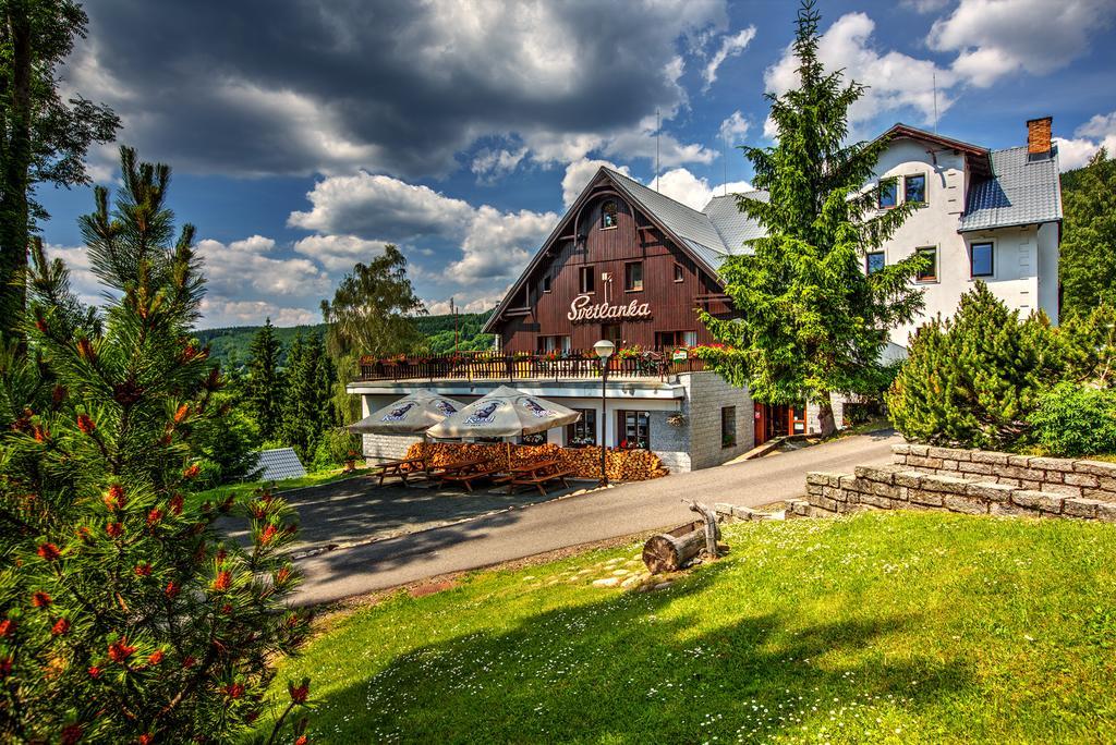 Horska Chata Svetlanka Рокитніце-над-Їзероу Екстер'єр фото